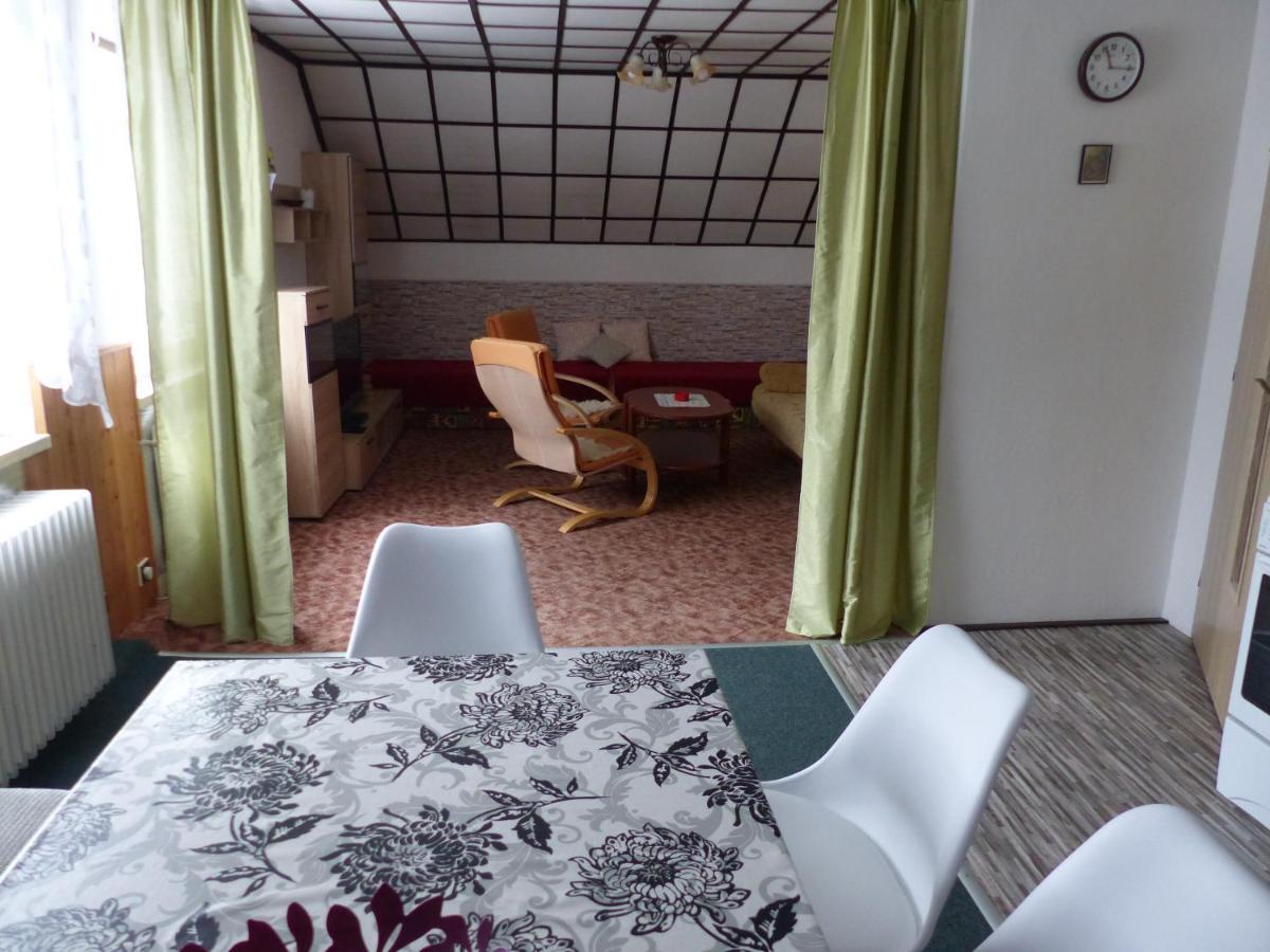 Apartmany Plischke 리포바 라즈네 외부 사진