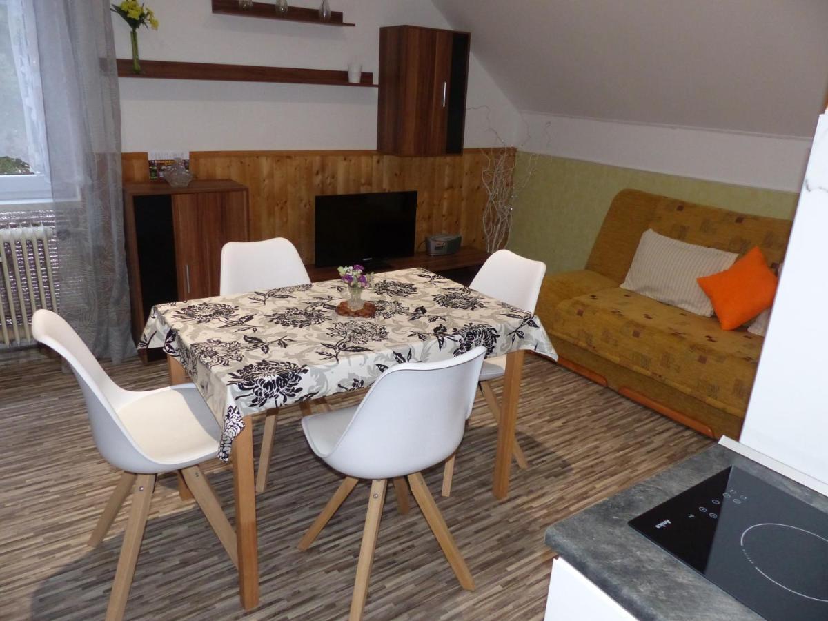 Apartmany Plischke 리포바 라즈네 외부 사진